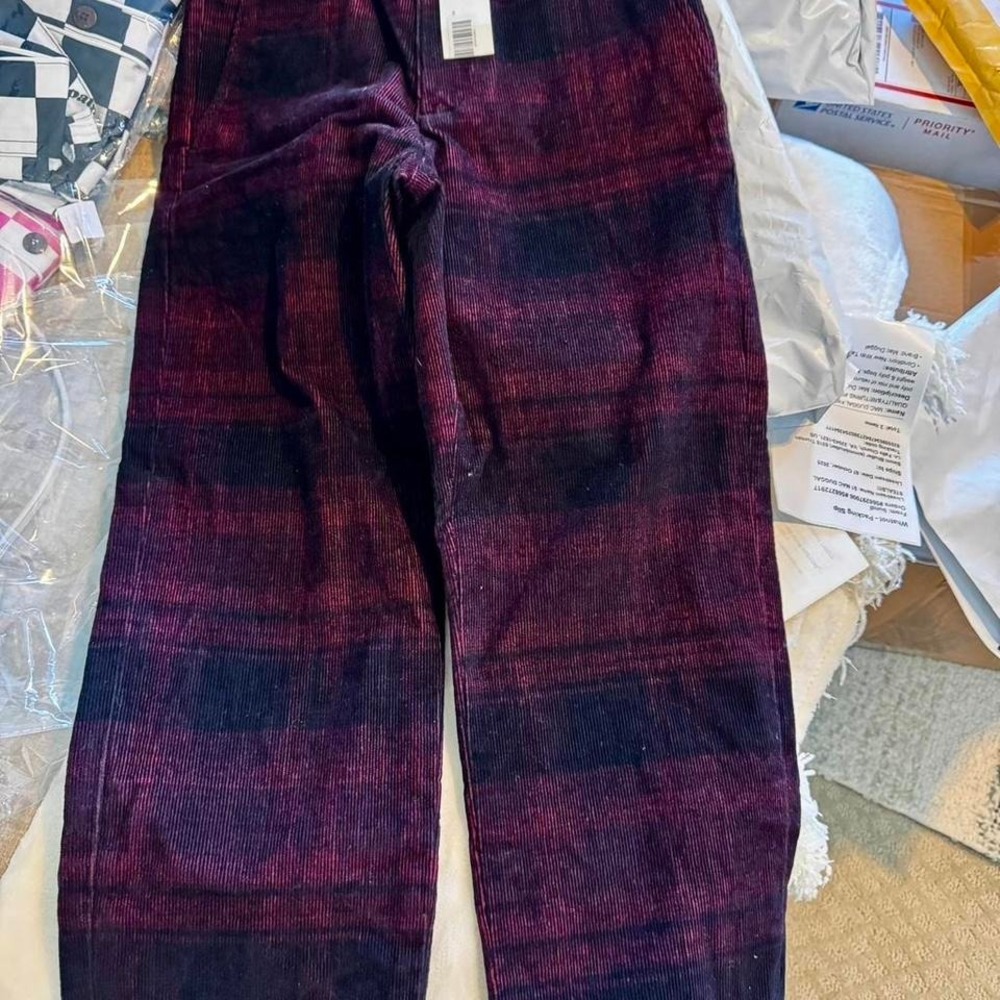 NWT AG Jeans / 'The Elvis' / HR Corduroy / Size 23